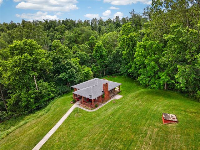 706 Taylorstown Ridge Rd, Blaine Twp, PA 15312