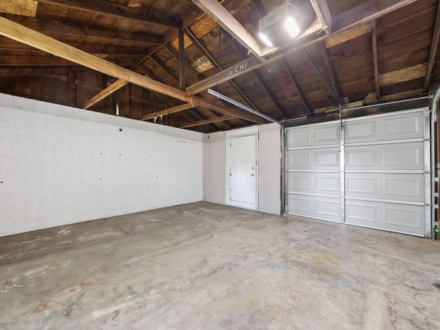 1874 Eastfield Drive, Columbus, OH 43223