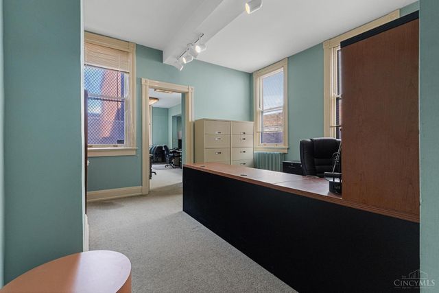 20 W Ninth Street, Cincinnati, OH 45202