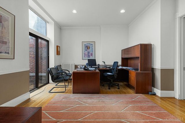 20 W Ninth Street, Cincinnati, OH 45202