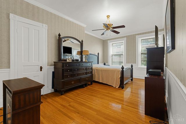 20 W Ninth Street, Cincinnati, OH 45202