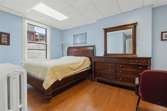 20 W Ninth Street, Cincinnati, OH 45202