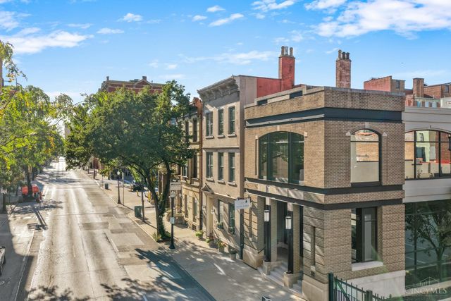 20 W Ninth Street, Cincinnati, OH 45202