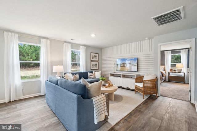 279 HEATHER LN, Staunton, VA 24401