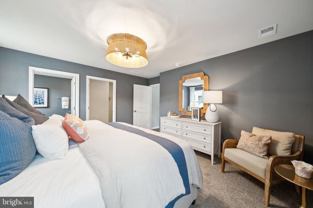 279 HEATHER LN, Staunton, VA 24401