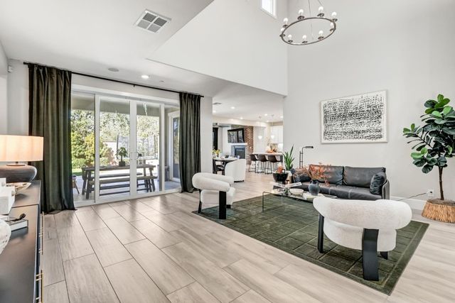 8161 Triplefin Way, Elk Grove, CA 95757