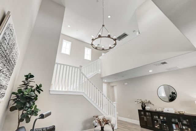 8161 Triplefin Way, Elk Grove, CA 95757