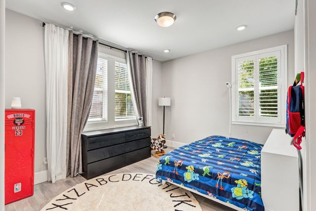 8161 Triplefin Way, Elk Grove, CA 95757