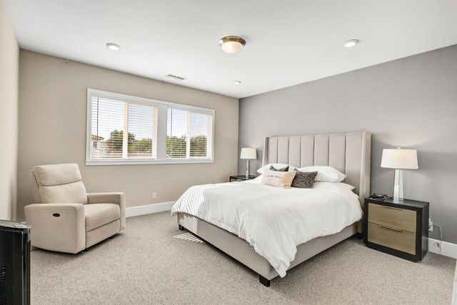 8161 Triplefin Way, Elk Grove, CA 95757