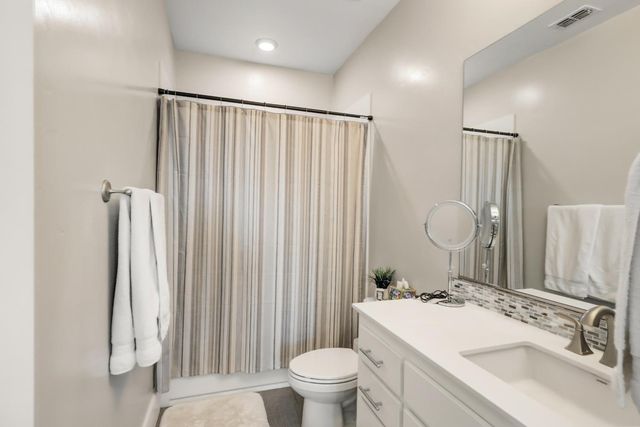 8161 Triplefin Way, Elk Grove, CA 95757