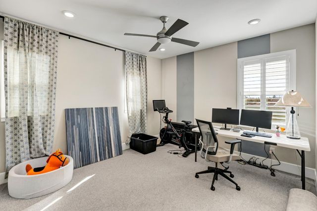 8161 Triplefin Way, Elk Grove, CA 95757