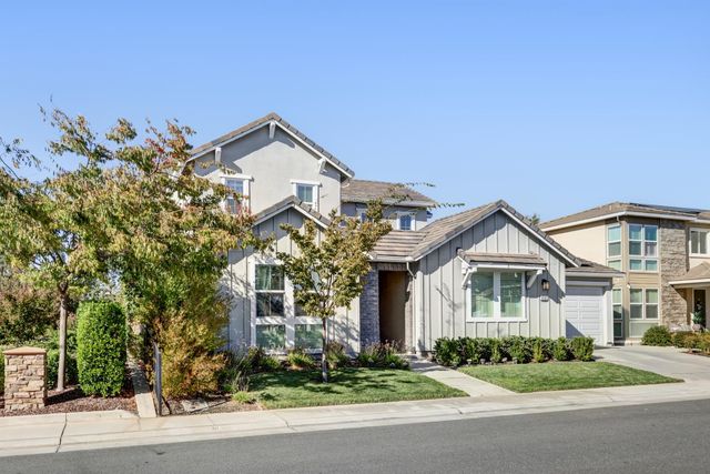 8161 Triplefin Way, Elk Grove, CA 95757