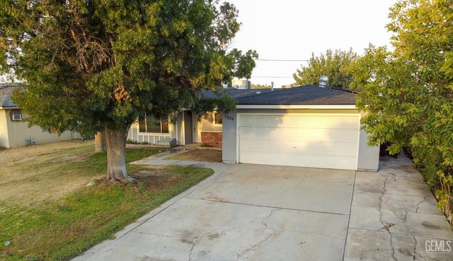 5804 Chandler Way, Bakersfield, CA 93307