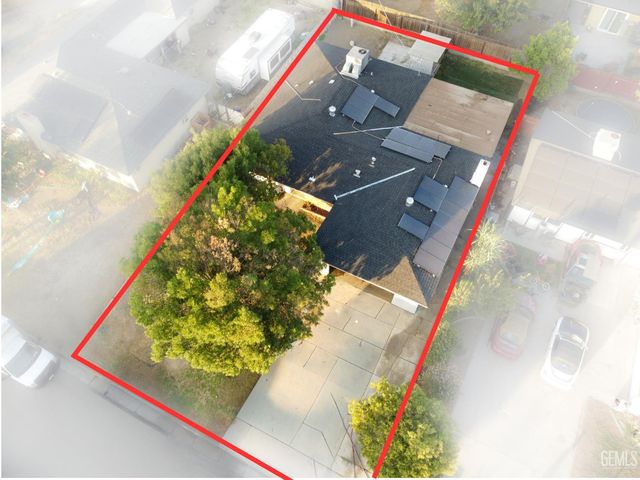 5804 Chandler Way, Bakersfield, CA 93307
