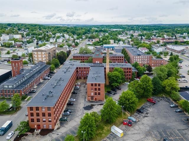 470 Silver St Apt 413, Manchester, NH 03103