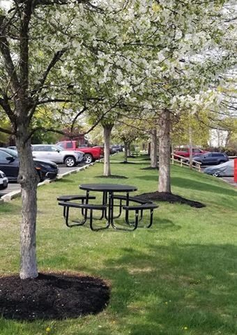 470 Silver St Apt 413, Manchester, NH 03103