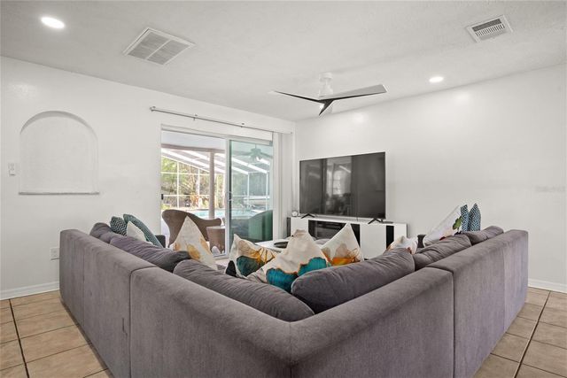 8240 OLD POST ROAD, Port Richey, FL 34668