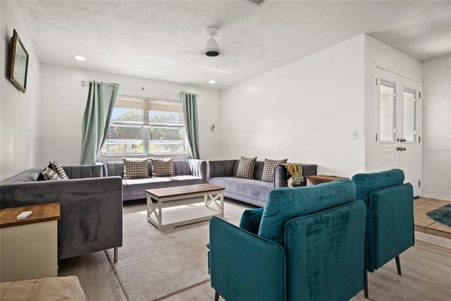 8240 OLD POST ROAD, Port Richey, FL 34668