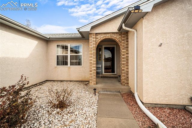 126 S Burke Court, Pueblo West, CO 81007