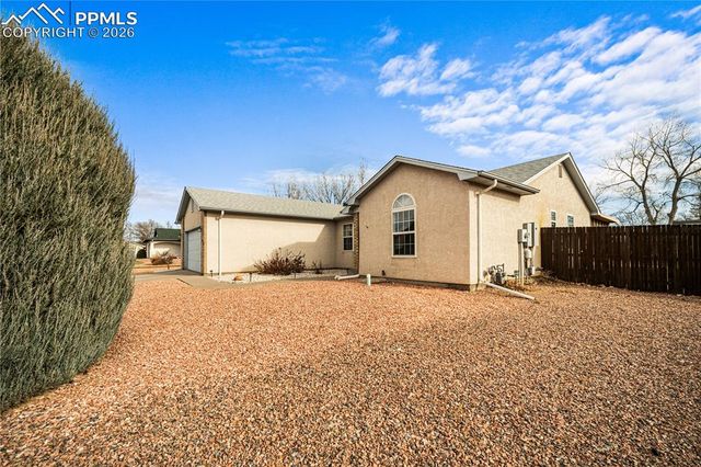 126 S Burke Court, Pueblo West, CO 81007