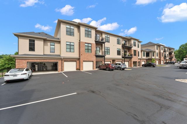 204 N Campbell Street, Valparaiso, IN 46385