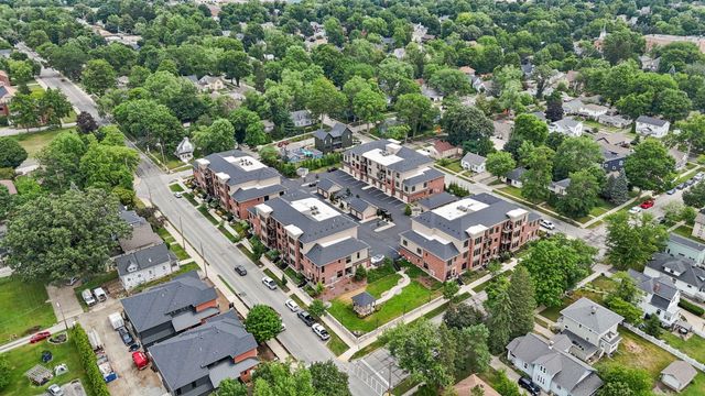 204 N Campbell Street, Valparaiso, IN 46385