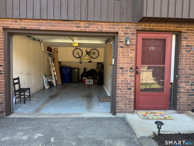 216 Natchaug Drive 216, Meriden, CT 06450