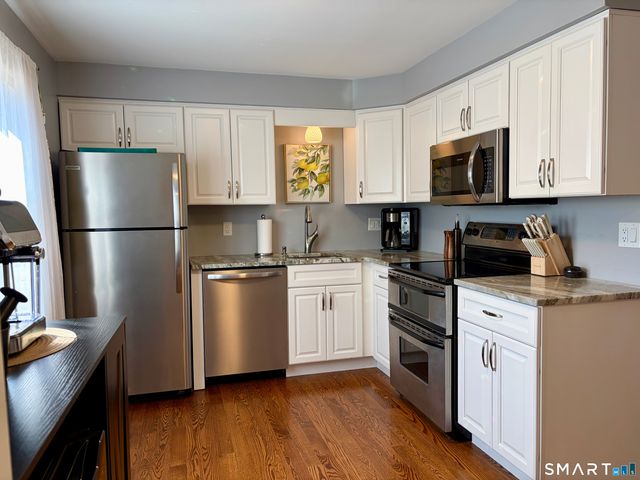 216 Natchaug Drive 216, Meriden, CT 06450