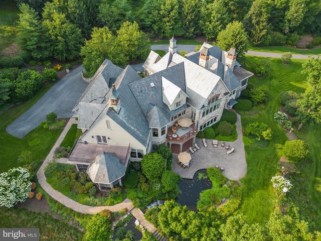 300 RIVER BEND DRIVE, Enola, PA 17025