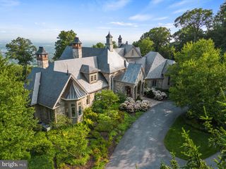 300 RIVER BEND DRIVE, Enola, PA 17025