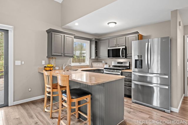 3283 Lorrimar Lane, Saugatuck, MI 49453