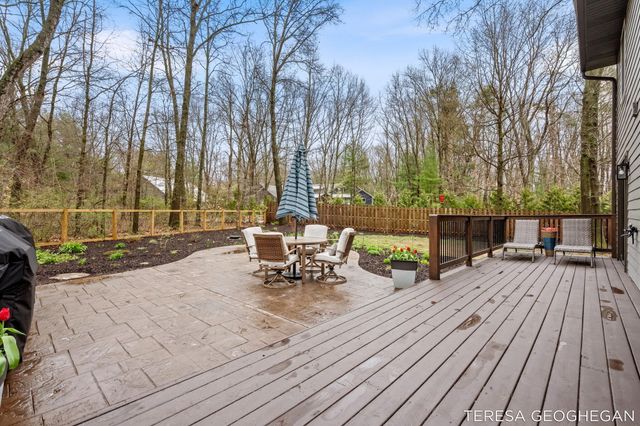 3283 Lorrimar Lane, Saugatuck, MI 49453