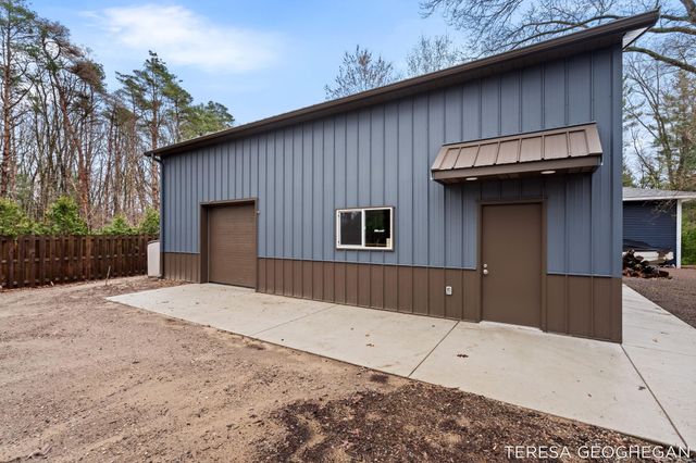3283 Lorrimar Lane, Saugatuck, MI 49453