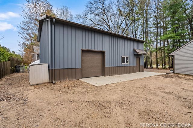 3283 Lorrimar Lane, Saugatuck, MI 49453