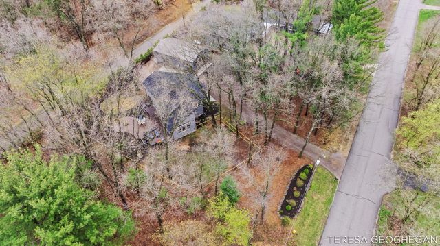 3283 Lorrimar Lane, Saugatuck, MI 49453