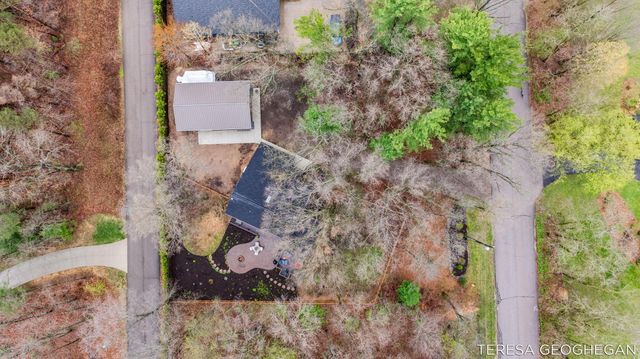 3283 Lorrimar Lane, Saugatuck, MI 49453