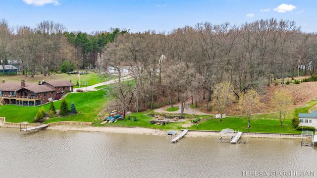 3283 Lorrimar Lane, Saugatuck, MI 49453