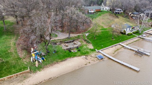 3283 Lorrimar Lane, Saugatuck, MI 49453