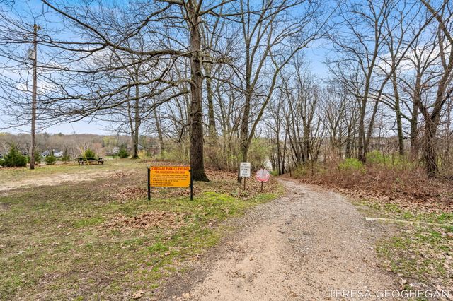 3283 Lorrimar Lane, Saugatuck, MI 49453
