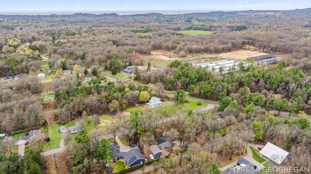 3283 Lorrimar Lane, Saugatuck, MI 49453