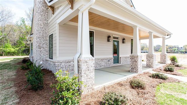 2044 Bennett Road, Grayson, GA 30017