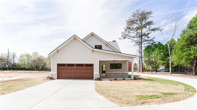 2044 Bennett Road, Grayson, GA 30017