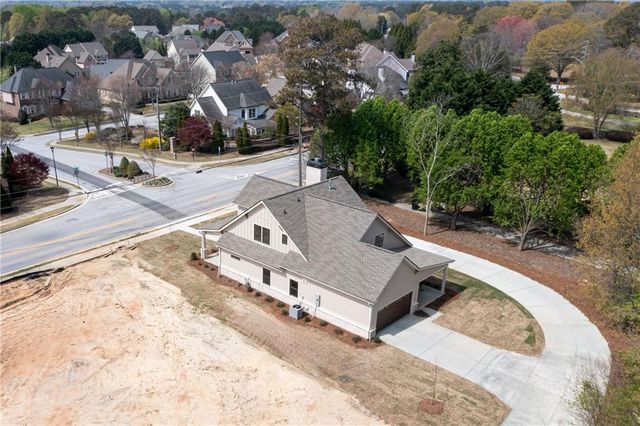 2044 Bennett Road, Grayson, GA 30017