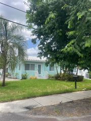 617 SW 9TH Street, Fort Lauderdale, FL 33315