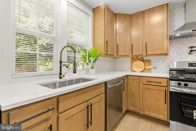 5 FRESHMAN CT, Reisterstown, MD 21136