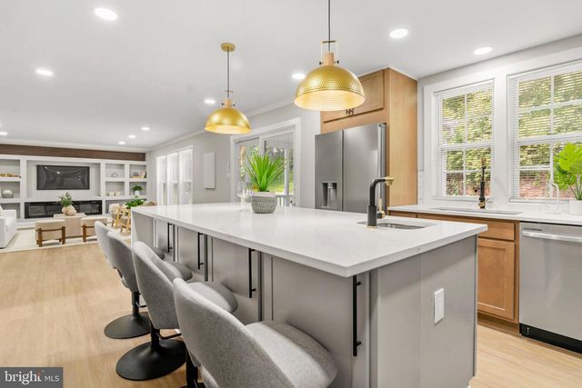 5 FRESHMAN CT, Reisterstown, MD 21136