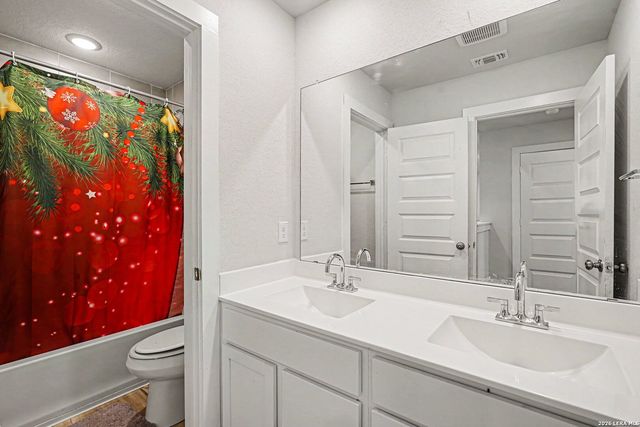 4750 Sahara Vlys, San Antonio, TX 78222