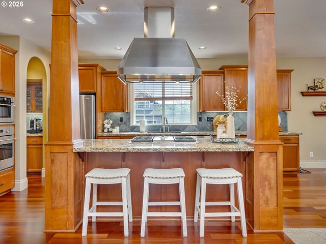 14888 Se HOLLAND Loop, Happy Valley, OR 97086