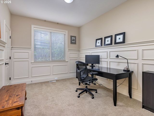 14888 Se HOLLAND Loop, Happy Valley, OR 97086