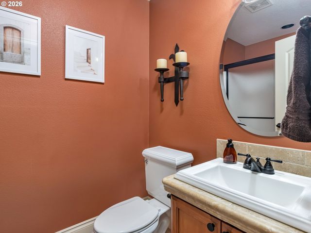 14888 Se HOLLAND Loop, Happy Valley, OR 97086